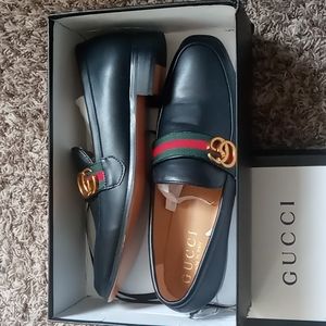 Mens shoes size 44 or size 11 USA.